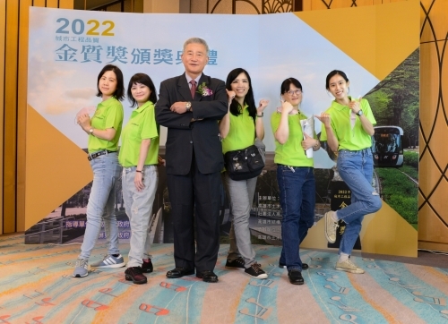 2022金質獎5人以上群體合照_221111_17